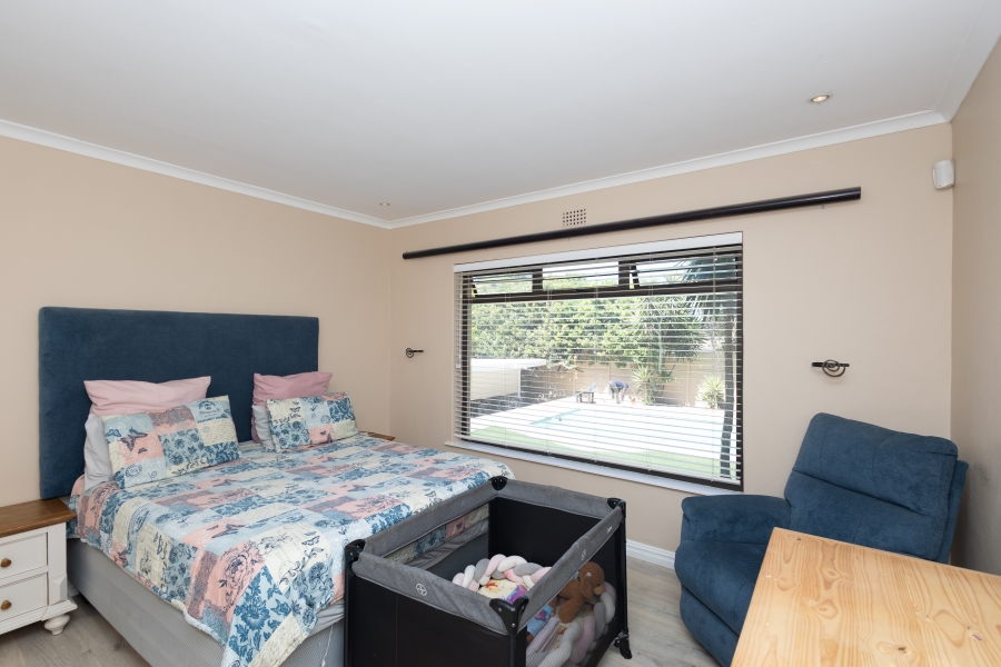 4 Bedroom Property for Sale in Flamingo Vlei Western Cape